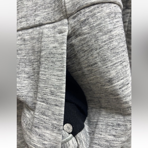 Lululemon Going Places Jacket Size 10 - Picture 6 of 7